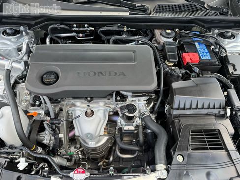 Used 2026 Honda Civic Sport image 32