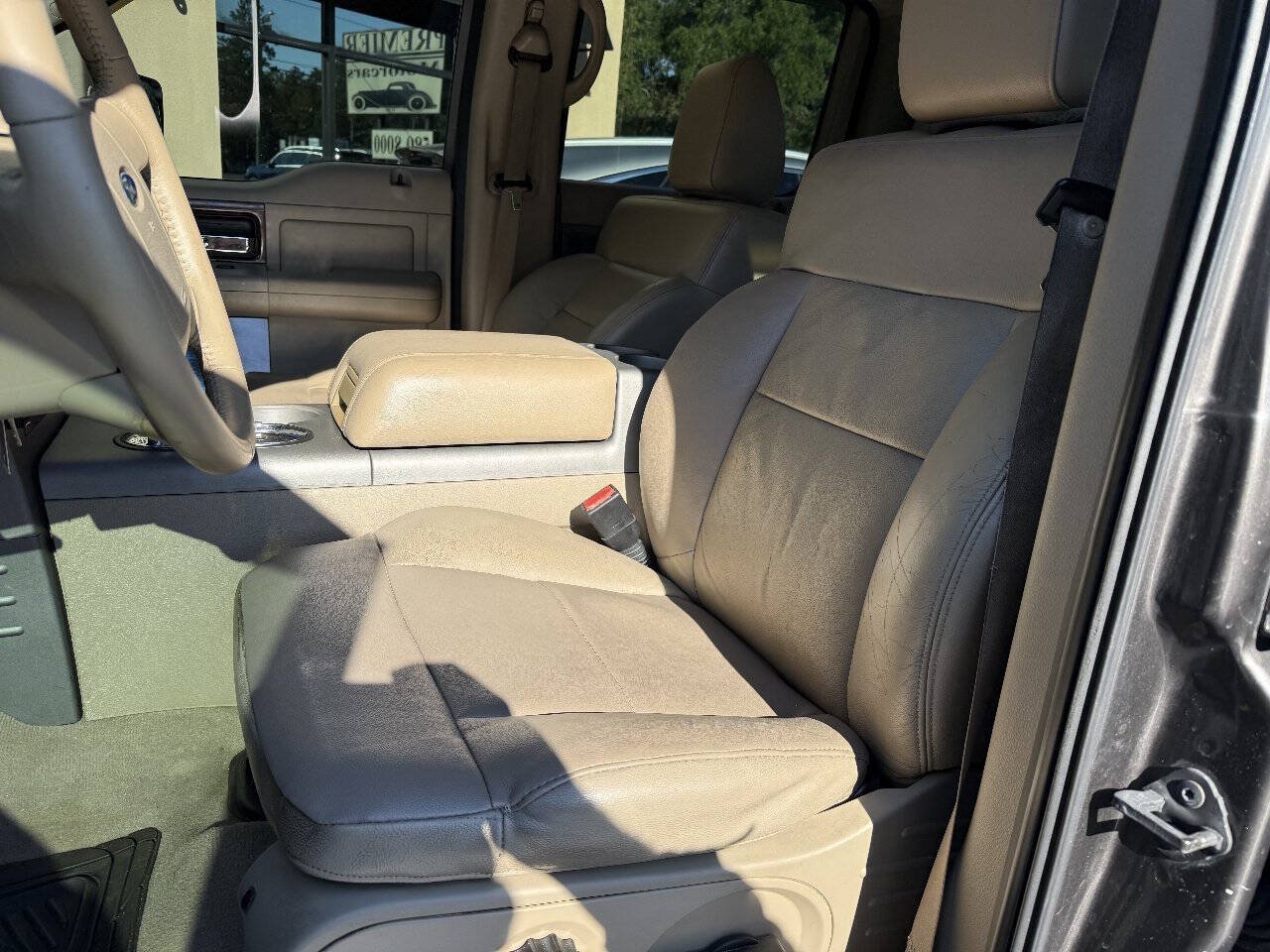 Used 2007 Ford F150 Lariat RWD image 7