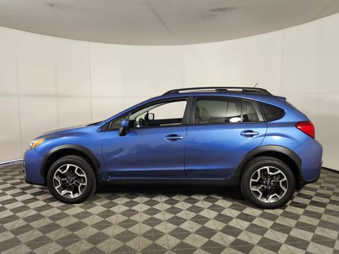 Used 2017 Subaru Crosstrek 2.0i Premium image 4
