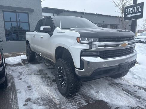 Used 2021 Chevrolet Silverado 1500 LT image 29