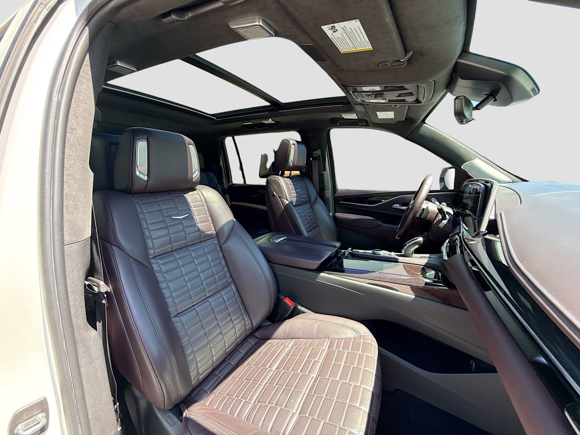 Used 2022 Cadillac Escalade ESV Sport Platinum AWD/4WD image 13
