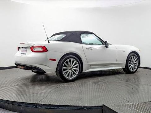 Used 2018 FIAT 124 Spider Lusso image 28