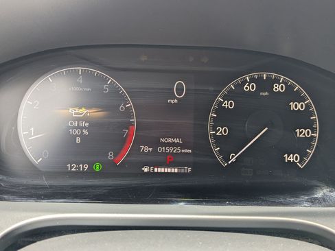 Used 2024 Honda HR-V Sport image 17