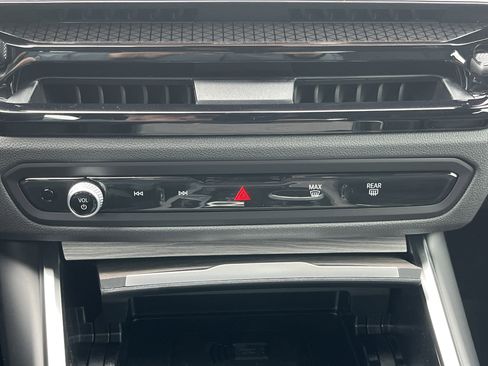 New 2026 BMW 330i Sedan w/ M Sport Package image 6