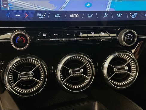 Used 2024 Chevrolet Blazer EV LT image 24