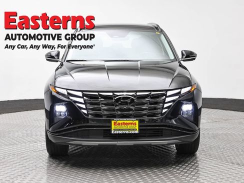 Used 2023 Hyundai Tucson Limited AWD/4WD image 2