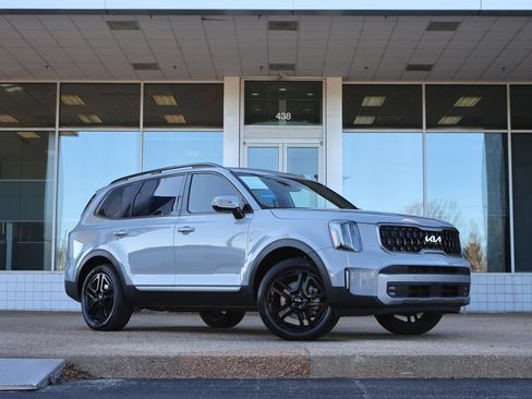 Used 2023 Kia Telluride SX X-Line image 1
