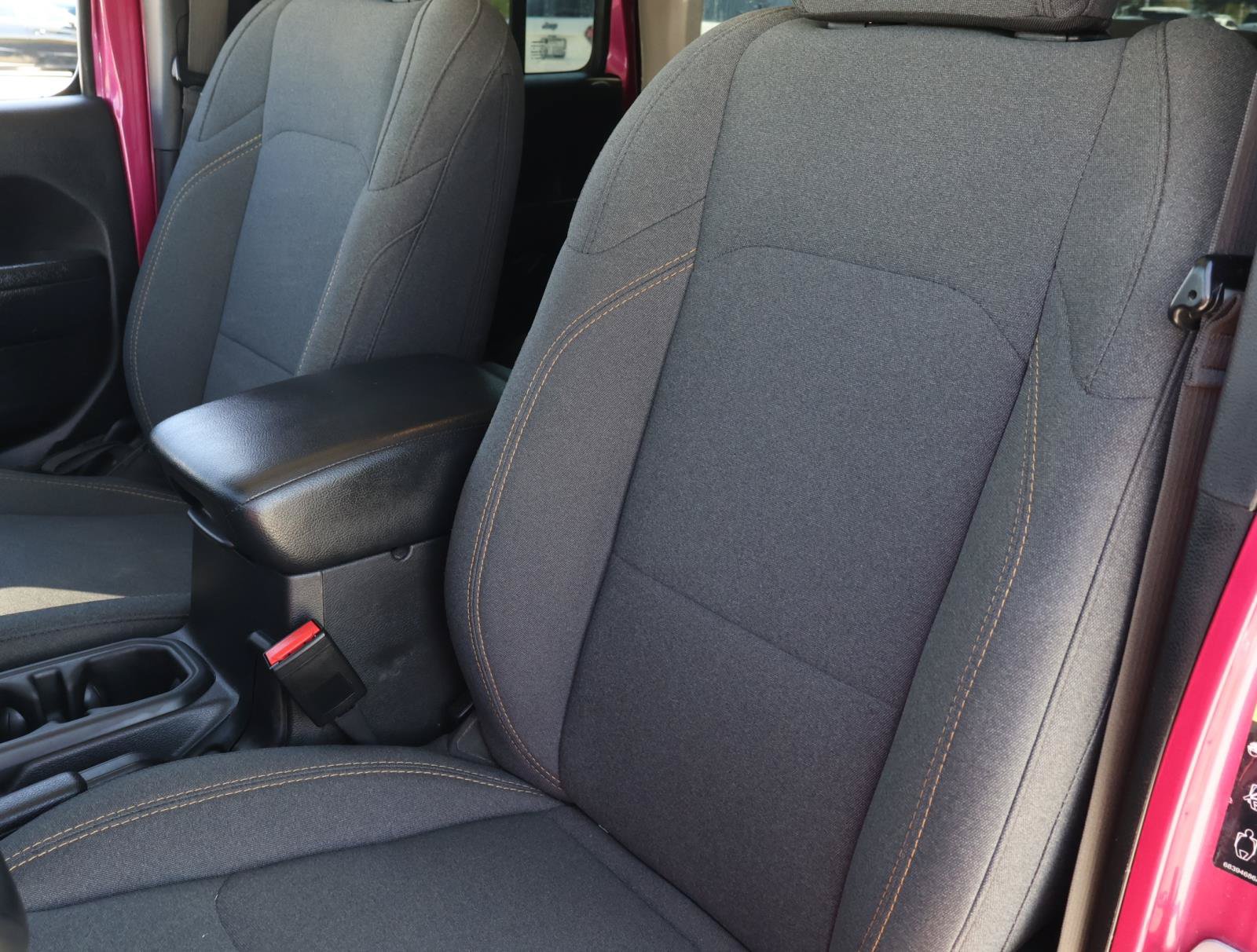 Used 2024 Jeep Wrangler Unlimited Sport AWD/4WD image 14