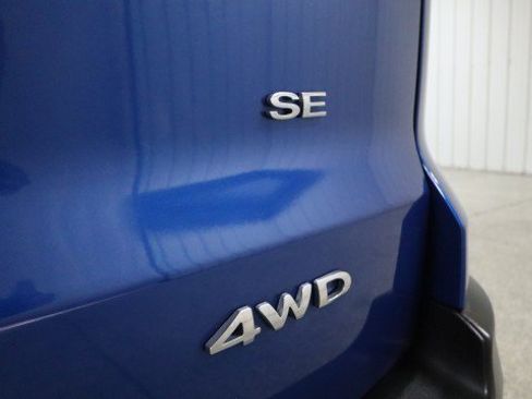 Used 2021 Ford EcoSport SE AWD/4WD image 24