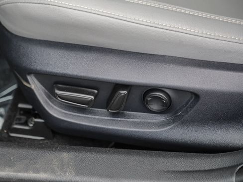 Used 2026 Toyota Camry SE w/ Convenience Package image 19