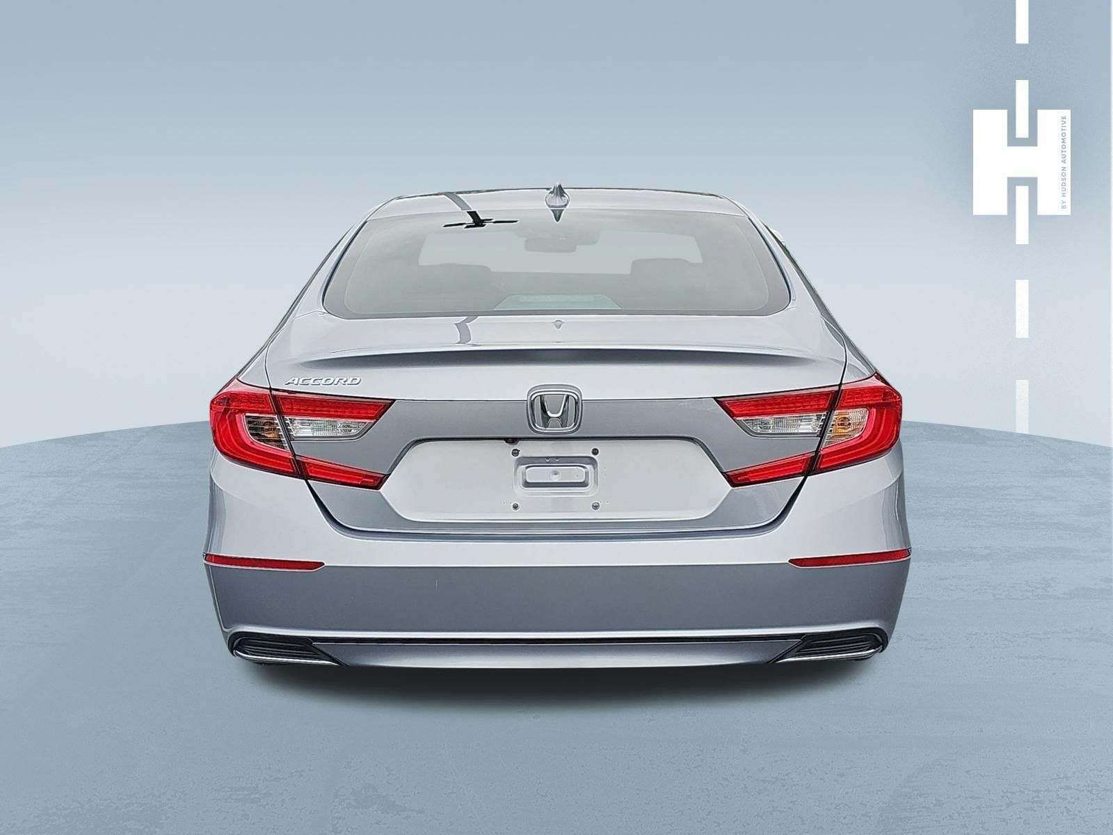 Used 2018 Honda Accord EX image 4