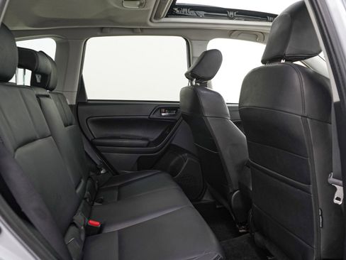 Used 2017 Subaru Forester 2.5i Limited w/ Protection Package #2 AWD/4WD image 12