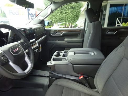 New 2026 GMC Sierra 1500 Elevation AWD/4WD image 13