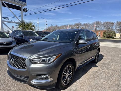 Used 2018 INFINITI QX60 Luxe image 3