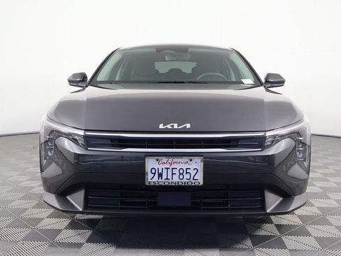 Used 2025 Kia K4 FWD image 2