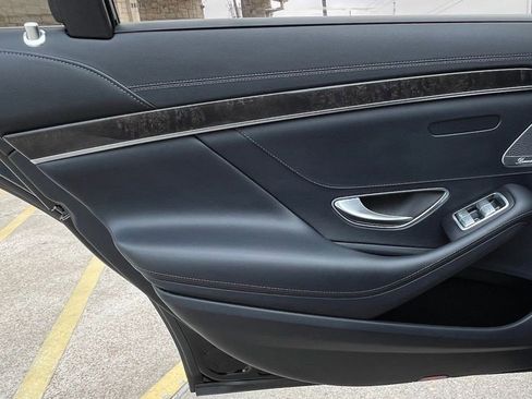 Used 2015 Mercedes-Benz S 550 Sedan image 38