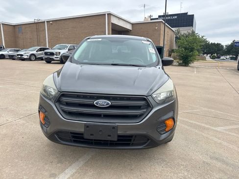 Used 2018 Ford Escape S FWD image 2