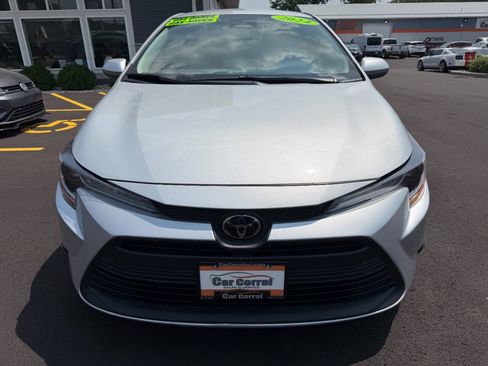 Used 2024 Toyota Corolla LE FWD image 8