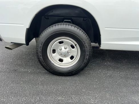 Used 2019 RAM 1500 Tradesman w/ Power & Remote Entry Group AWD/4WD image 28