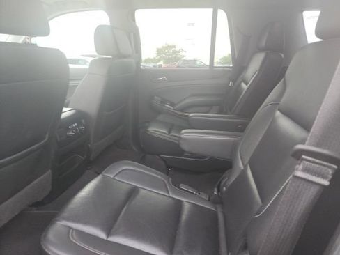 Used 2020 GMC Yukon SLT AWD/4WD image 8