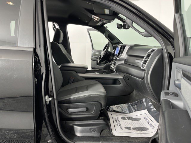 Used 2022 RAM 1500 Big Horn AWD/4WD image 39