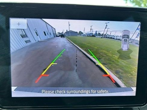 Used 2022 Ford Explorer XLT RWD image 28