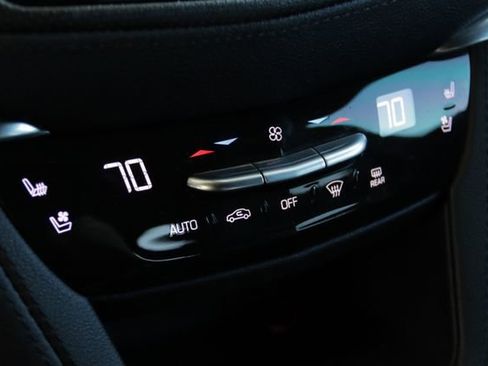 Used 2022 Cadillac XT5 Premium Luxury w/ Technology Package image 22