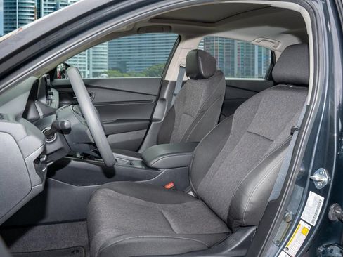 Certified 2024 Honda Accord EX image 15