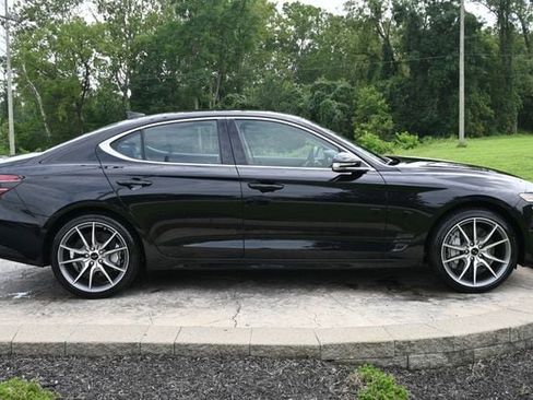 Used 2024 Genesis G70 2.5T AWD/4WD image 4