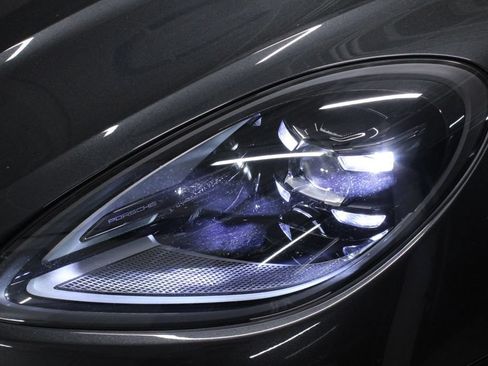 New 2026 Porsche Macan AWD/4WD image 11
