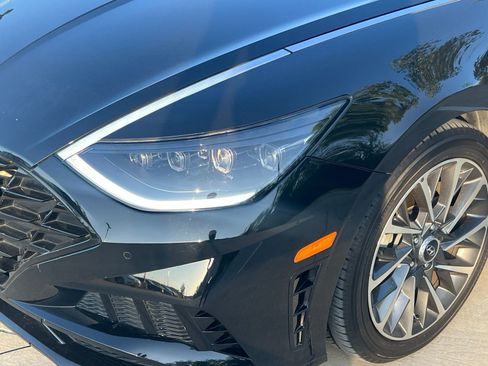 Used 2021 Hyundai Sonata Limited FWD image 4