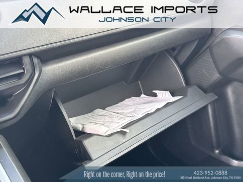 Used 2024 Chevrolet Colorado Trail Boss w/ Technology Package image 22