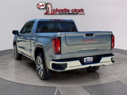 Used 2026 GMC Sierra 1500 SLT AWD/4WD image 3
