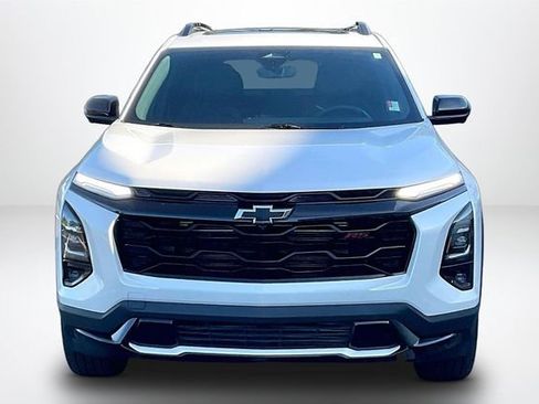 Used 2025 Chevrolet Equinox RS w/ Safety and Technology Package AWD/4WD image 3
