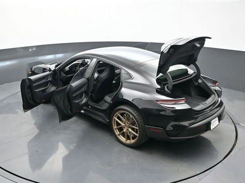 Certified 2025 Porsche Taycan Turbo GT image 28