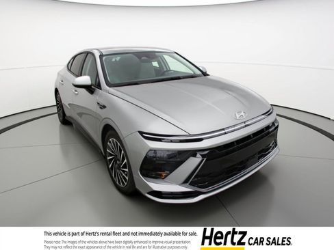 Used 2025 Hyundai Sonata SEL FWD image 1