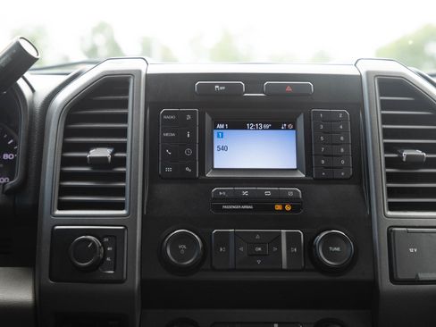 Used 2021 Ford F350 XL w/ STX Appearance Package AWD/4WD image 18