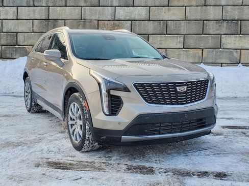 Certified 2023 Cadillac XT4 Premium Luxury w/ Cold Weather Package image 8