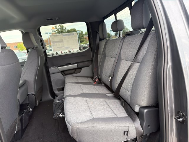 New 2026 Ford F250 XL w/ STX Appearance Package AWD/4WD image 34