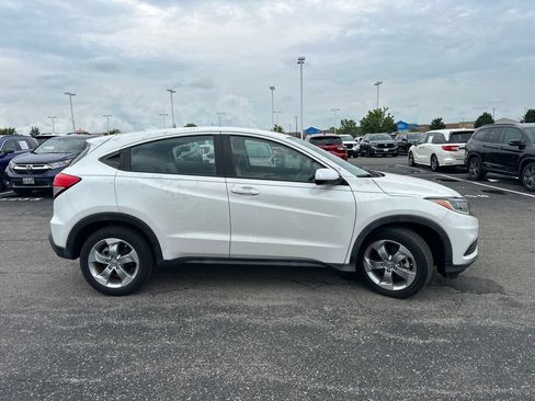 Used 2021 Honda HR-V LX image 10