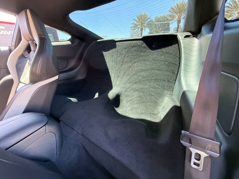 Used 2021 Ford Mustang Shelby GT500 w/ Carbon Fiber Track Pack image 28