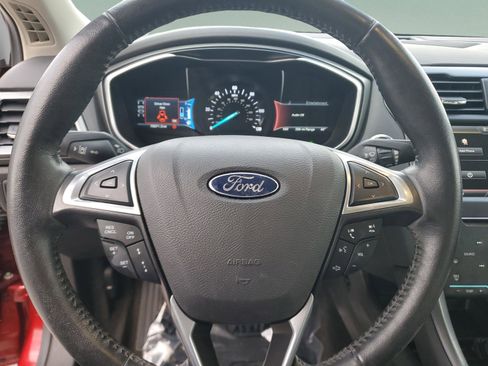 Used 2015 Ford Fusion Energi Titanium w/ Driver Assist Package image 22