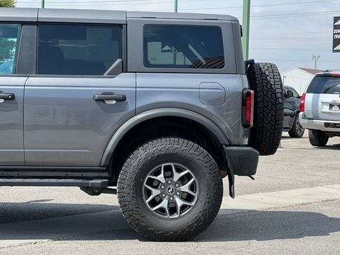 Used 2023 Ford Bronco Badlands AWD/4WD image 5