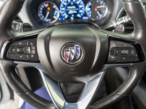 Used 2024 Buick Enclave Premium image 15