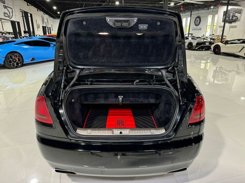 Used 2017 Rolls-Royce Dawn image 42