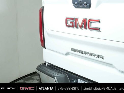 Used 2025 GMC Sierra 1500 SLT AWD/4WD image 32