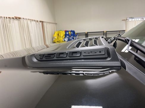 New 2025 RAM 1500 Laramie w/ Sport Appearance Package image 15