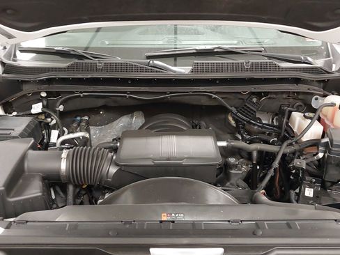 Used 2024 Chevrolet Silverado 2500 Custom w/ Custom Convenience Package image 30