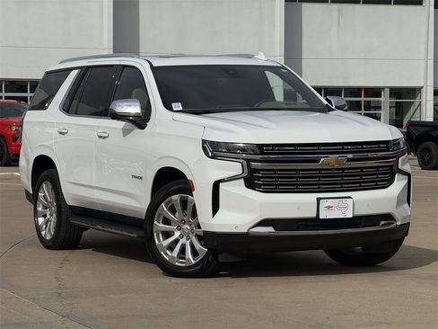Used 2021 Chevrolet Tahoe Premier w/ Premium Package image 2