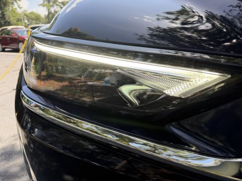 Used 2026 Toyota Grand Highlander AWD Hybrid image 12
